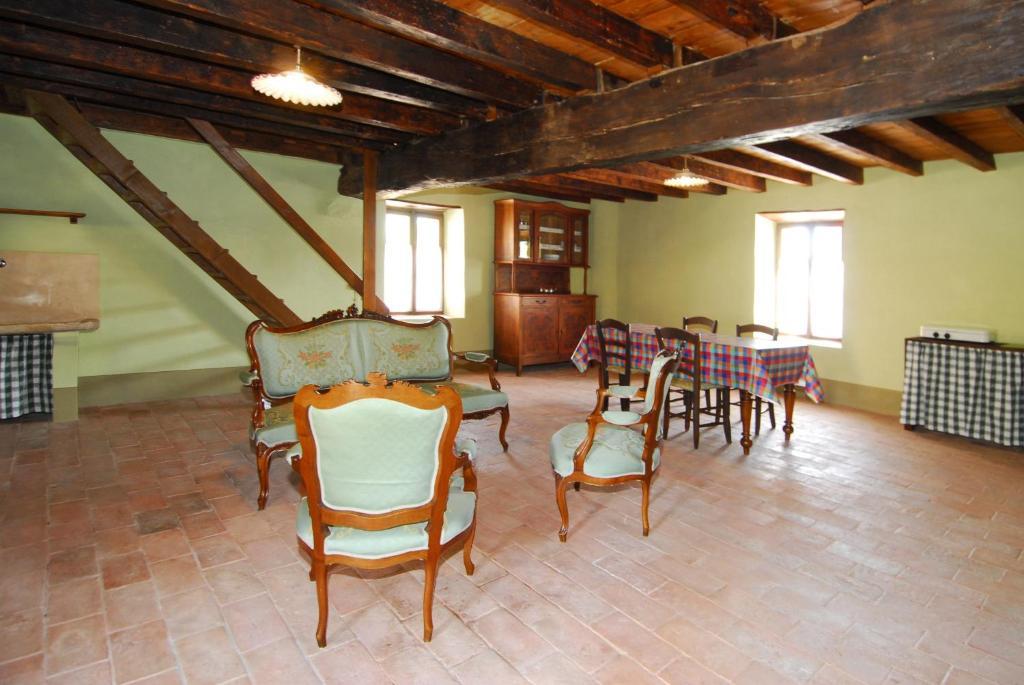 Antica Dimora Dell'Ortolano Apartment Castellaro  Room photo