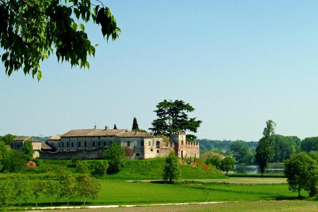 Antica Dimora Dell'Ortolano Apartment Castellaro  Exterior photo